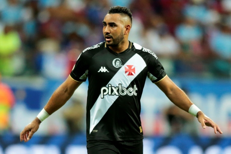 Brazilian woman accuses ex-France international Payet of domestic violence