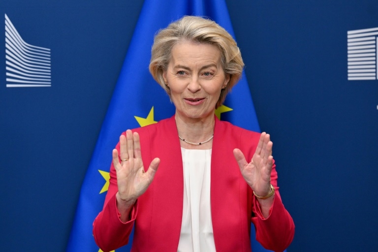 Trump delays EU tariffs until July 9