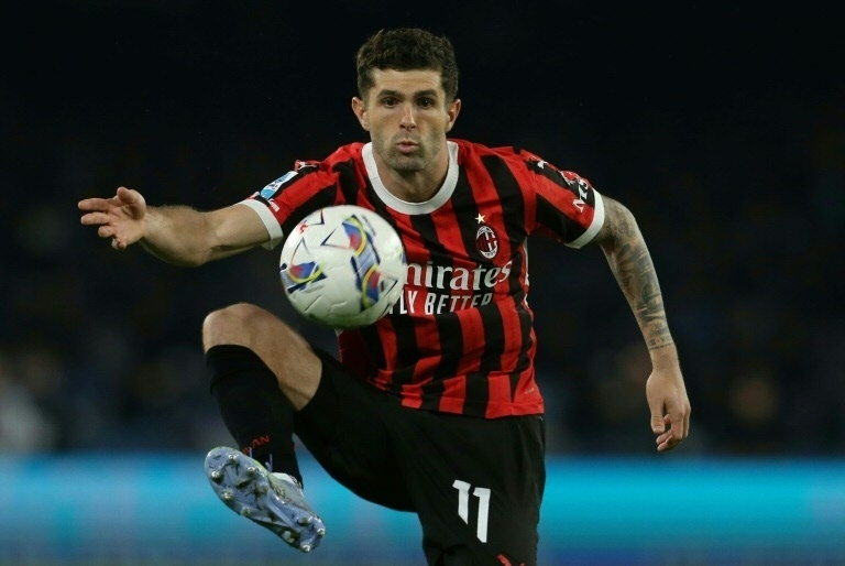 Pulisic hits back at ex-USA players over absence criticism