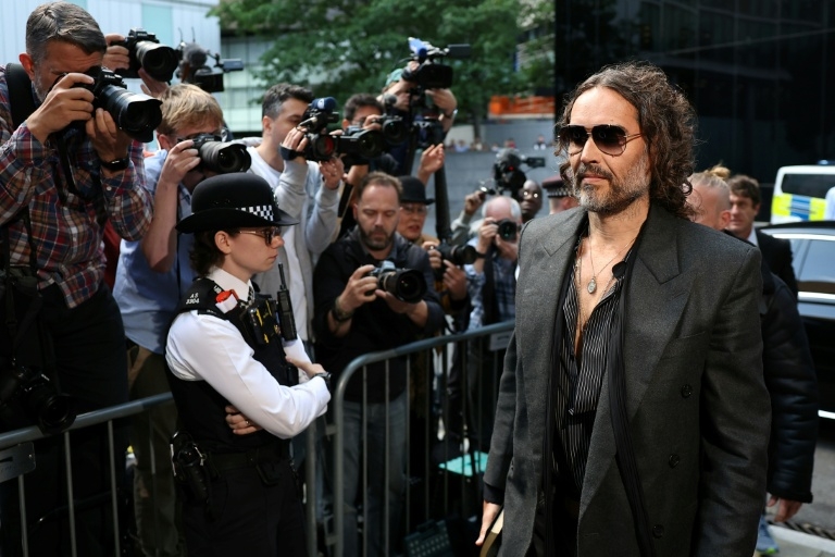 Comedian Russell Brand to enter pleas on rape charges