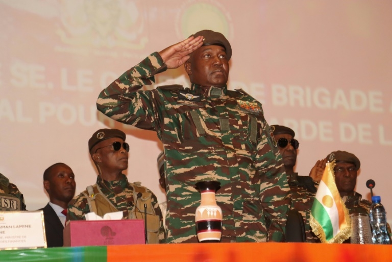 Niger junta frees ministers of overthrown government