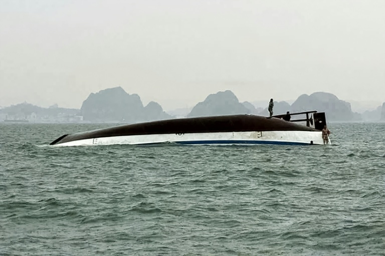 18 dead, dozens missing as Ha Long Bay tourist boat capsizes