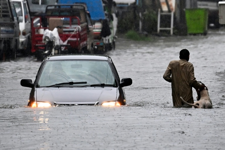 54 people killed in 24-hours of heavy monsoon rain in Pakistan