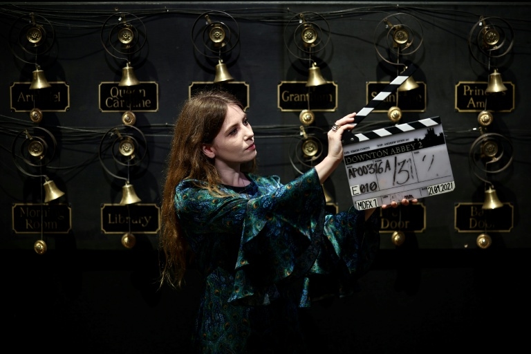 Downton Abbey fans pay homage to 'beautiful' props before finale