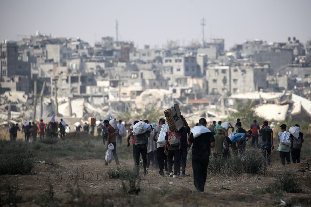 Israeli forces kill 62 Palestinians in Gaza since dawn, medics say