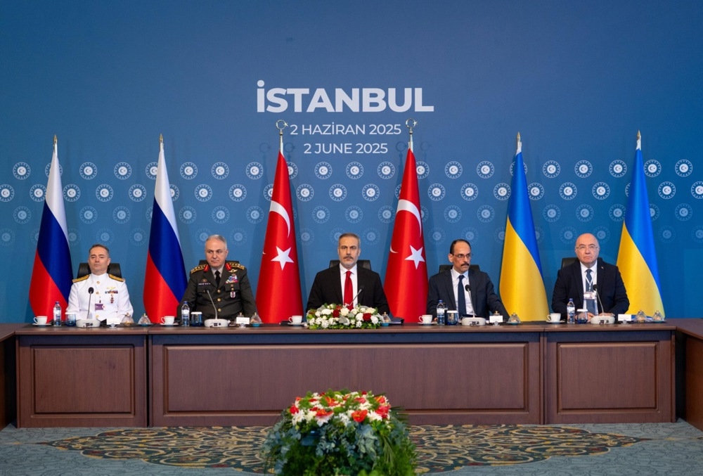 Russia and Ukraine agree to prisoner swap but peace talks stall in Istanbul