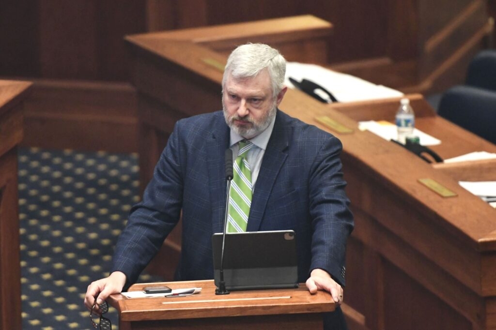 Alabama House committee OKs bill revising state law on firearm bans
