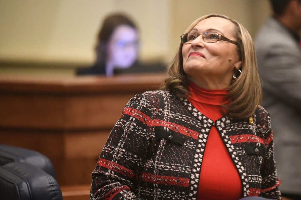 Alabama Senate approves paid parental leave for state, education employees