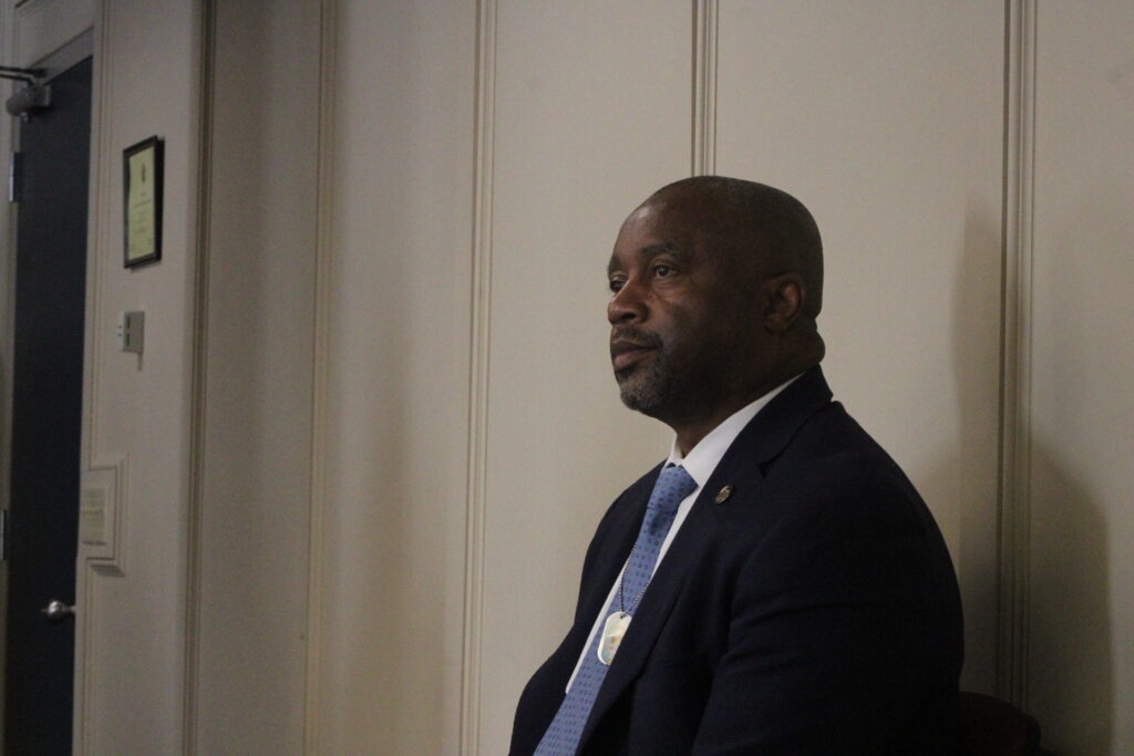 House bill would require DHR to notify parents under investigation for child abuse, neglect