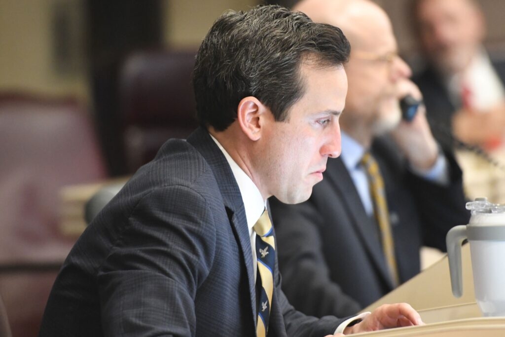 Labor brokers would have to turn over info on immigrants working in Alabama under proposed bill