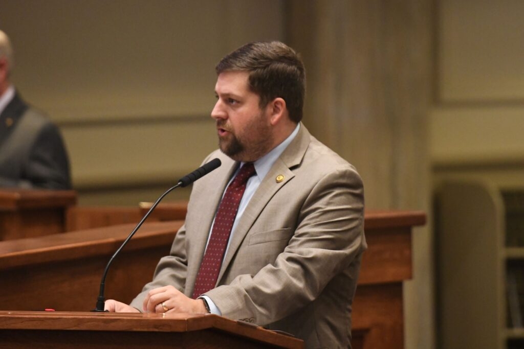 Immigration advocates want bill allowing law enforcement to determine status rejected