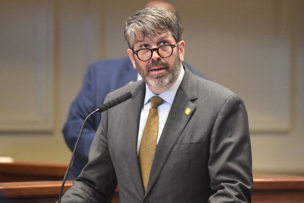Alabama Senate leader declares gambling, lottery bills dead for session