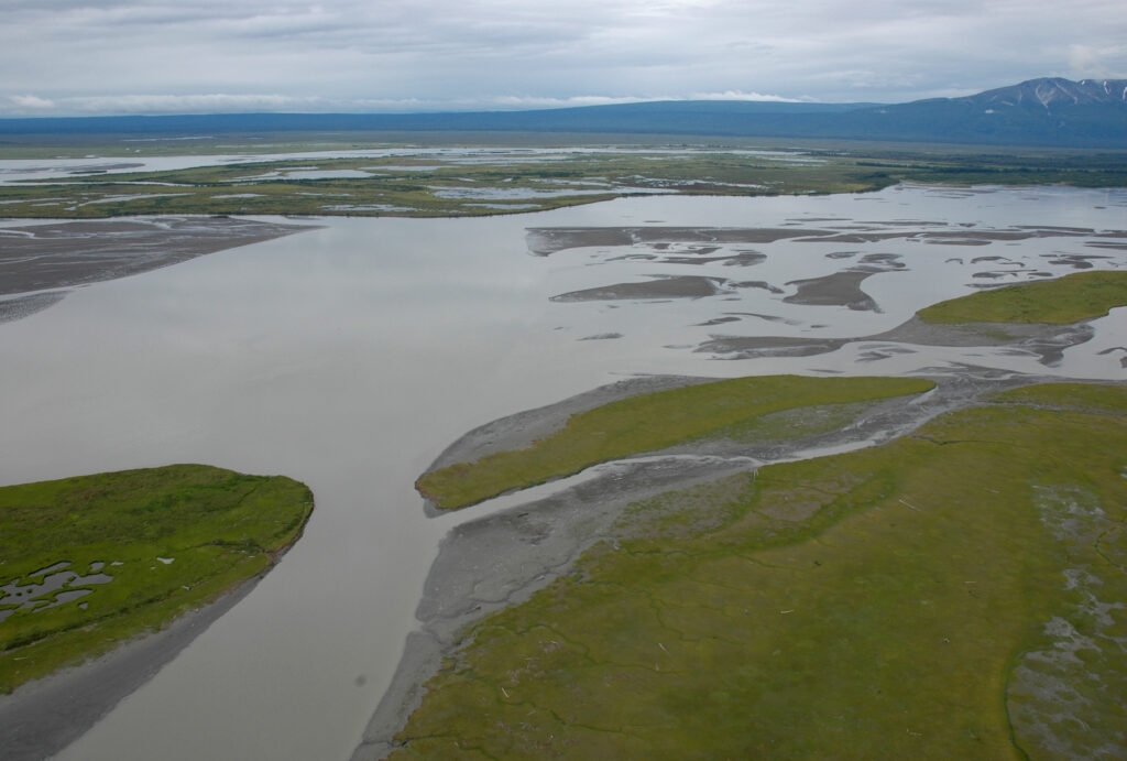 Annual report cites Alaska's Susitna River as under threat from development