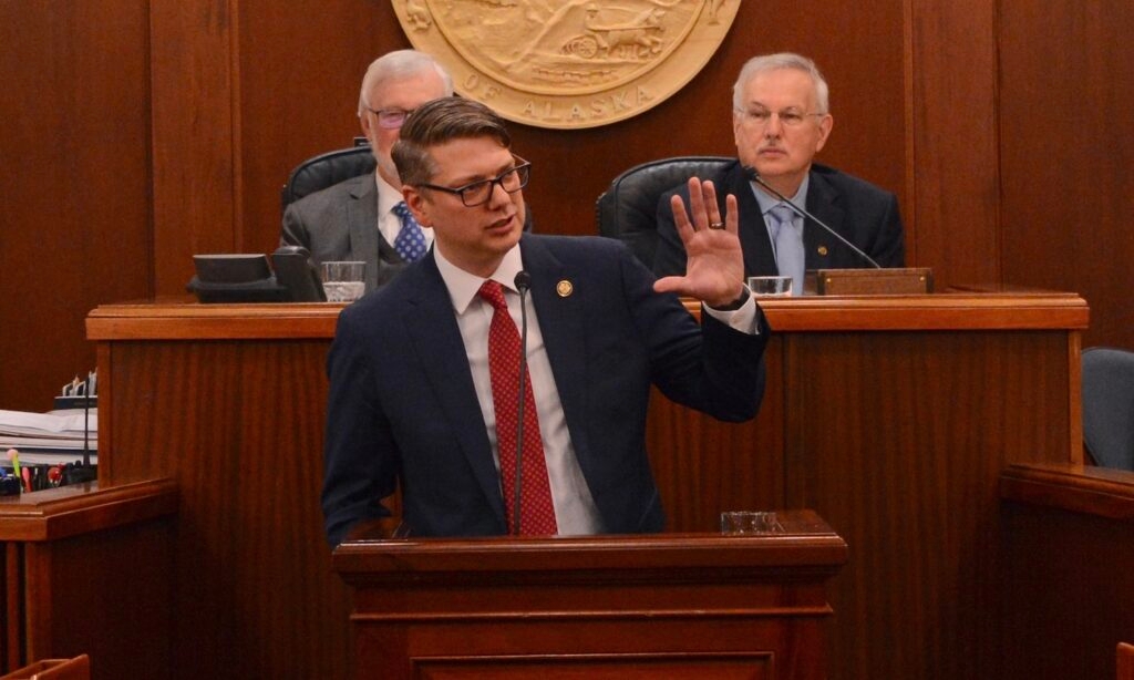 Begich joins U.S. House Republicans in voting to claw back public broadcasting money