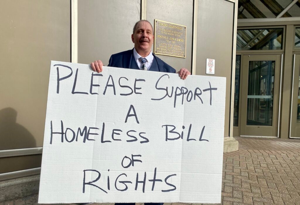 Anchorage senator proposes ‘homeless bill of rights' for Alaskans