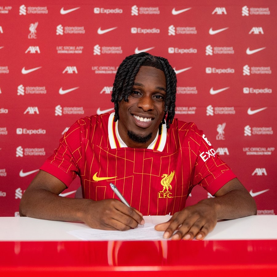 Jeremie Frimpong sets ambitious target after Liverpool transfer