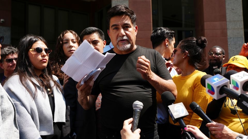 Who is David Huerta, the California labor leader who was arrested in Los Angeles?