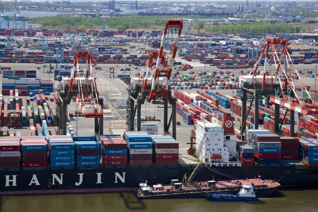 Federal judges side with Arizona to strike down ‘Liberation Day' tariffs Trump imposed