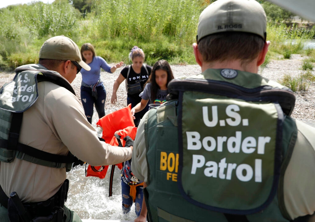 Border security or mass deportation? Arizona leaders clash over money for local law enforcement