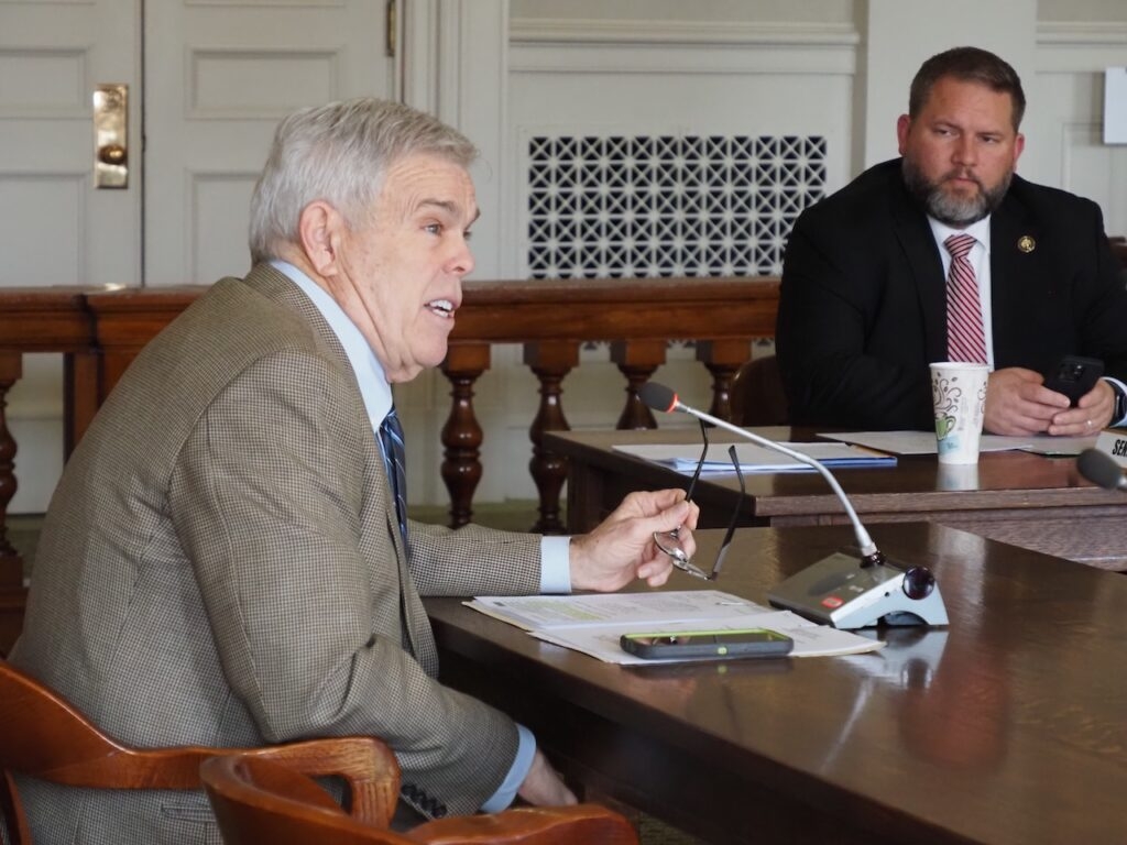 Arkansas senator continues mission to eliminate State Library Board, cites unfulfilled bargain