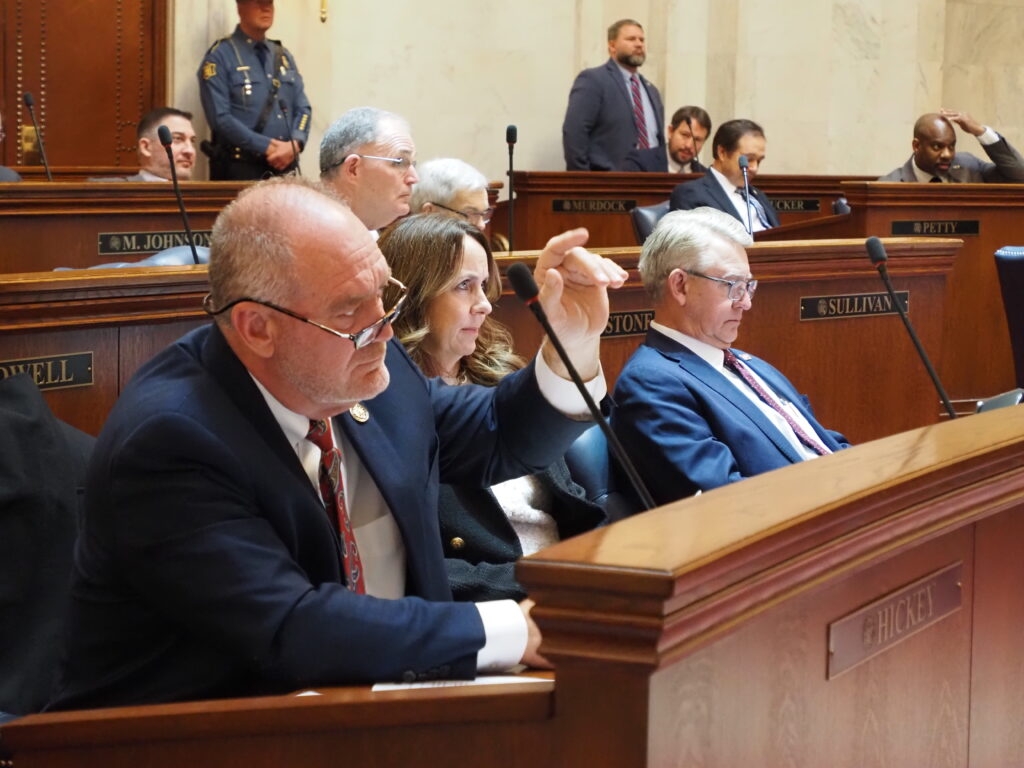 Arkansas legislative panel removes additional prison funding bill from consideration