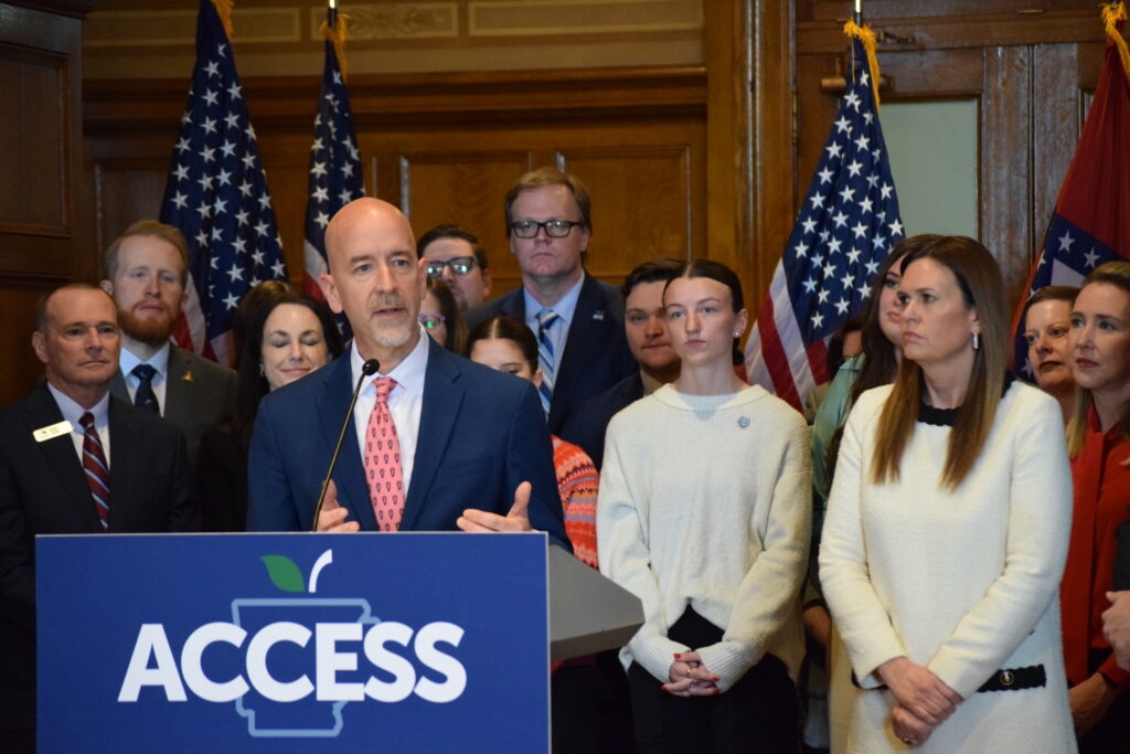 Arkansas lawmakers send higher education bill to governor's desk