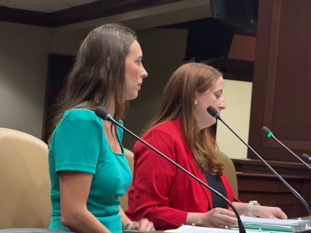 Arkansas legislative committee reviews, advances water quality standards
