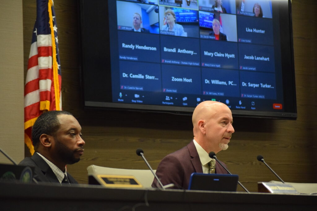 Education secretary to recommend increased support for east Arkansas school district