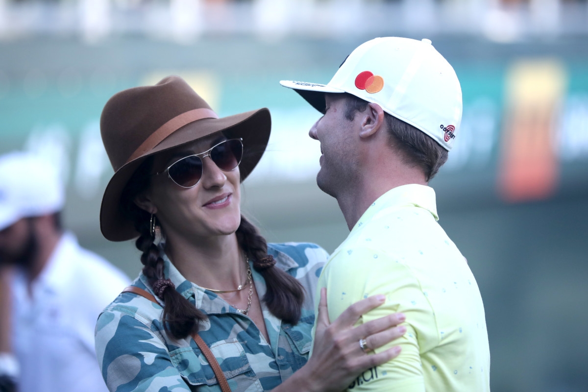 Sam Burns Sends Clear Message on Wife Caroline Burns