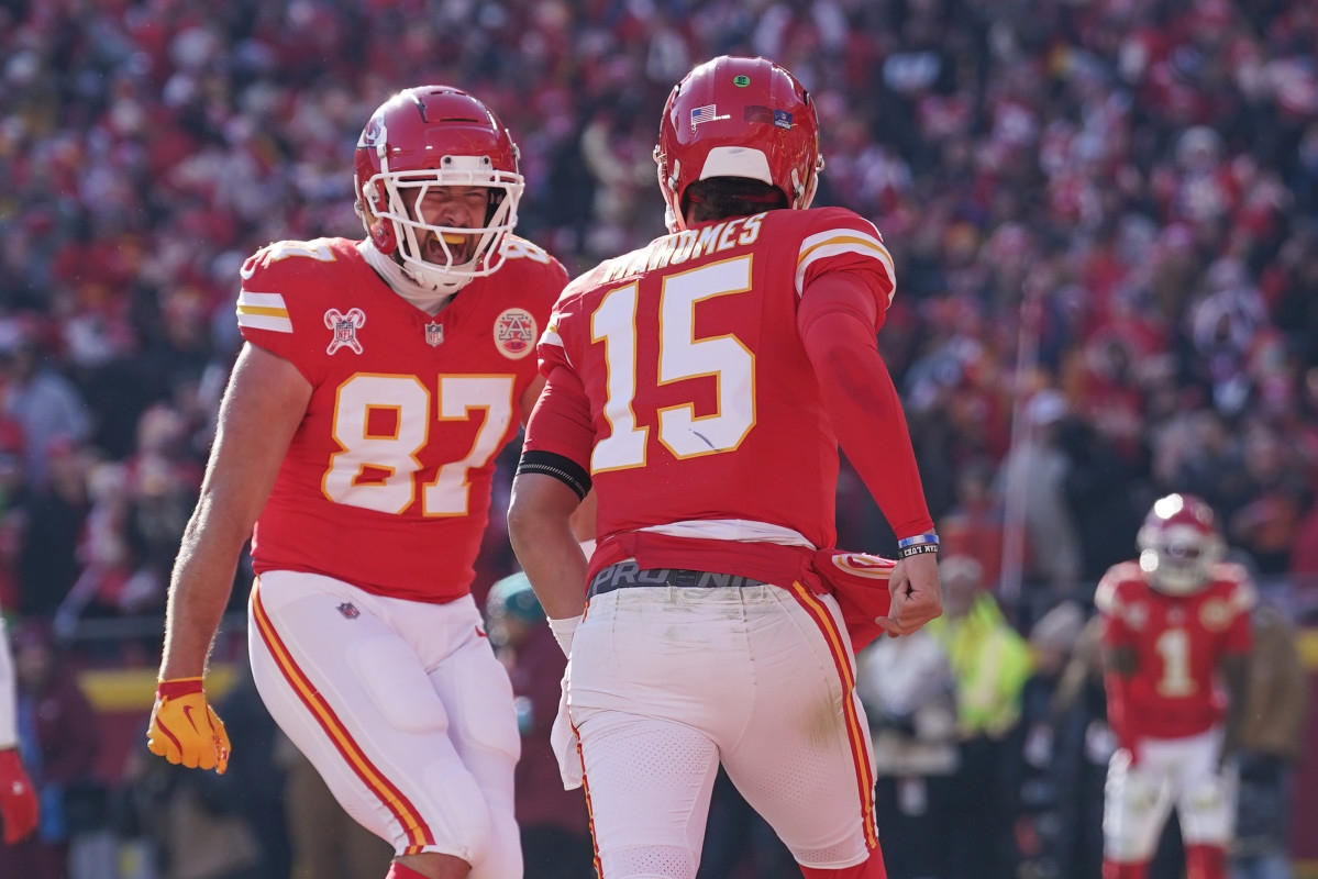 Chiefs' Patrick Mahomes Reveals Concern Level Over Travis Kelce In 2025