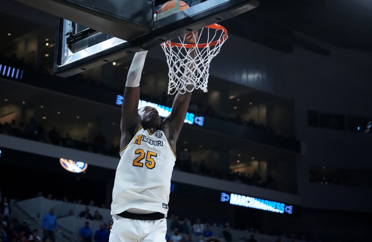 Early Ranking Signals High Hopes for Mizzou Basketball