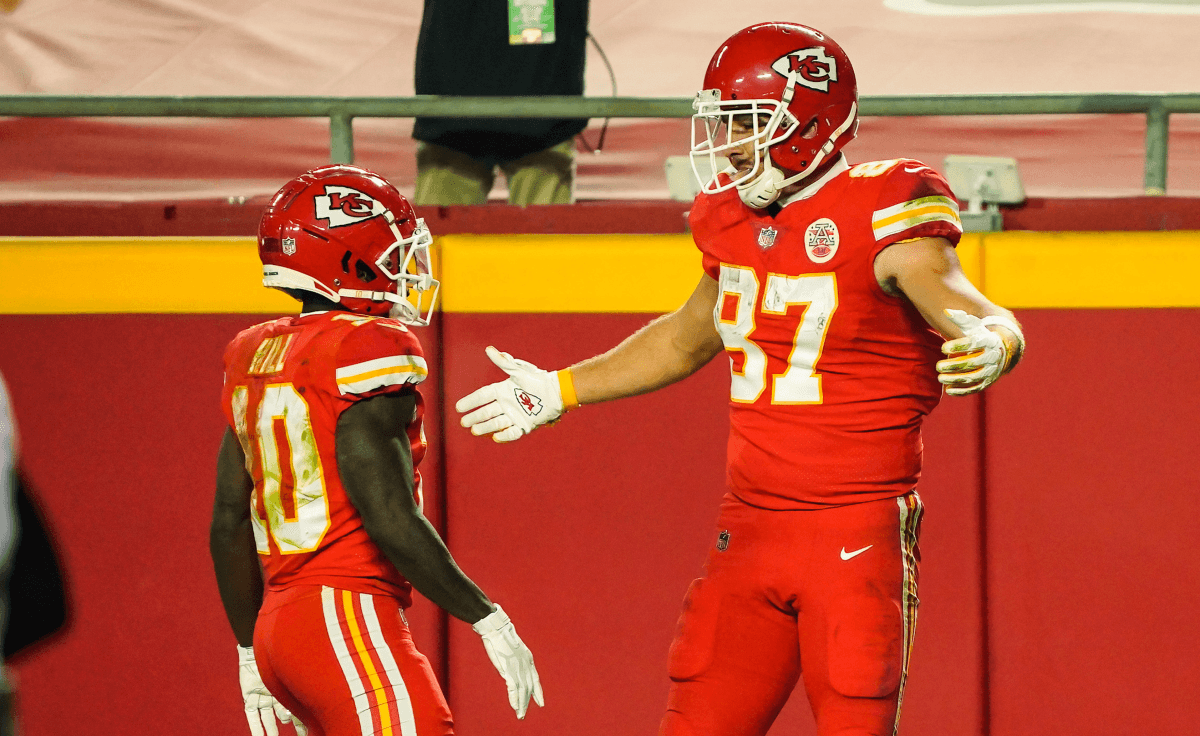 Tyreek Hill Trade Reaction Stirs Fans' Dream of Chiefs Reunion