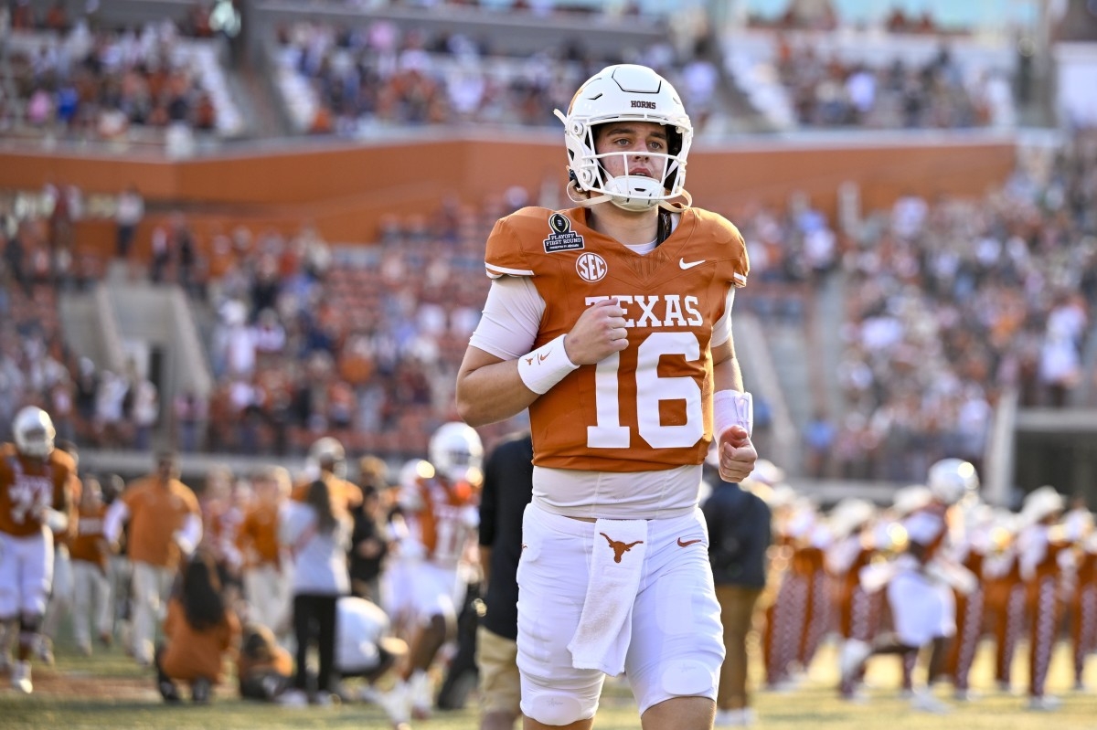 Texas Attracting Relatives of NFL and NBA Stars is Raising Eyebrows Across College Football