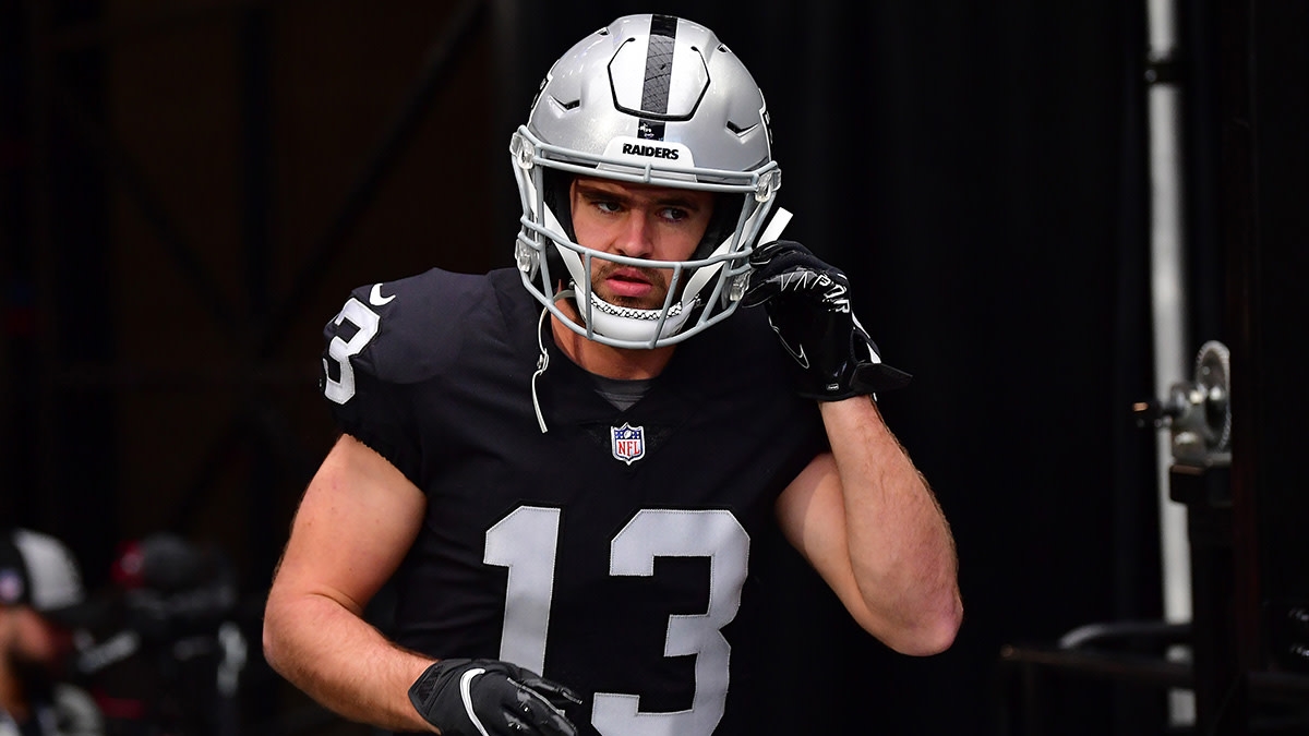 Panthers' Hunter Renfrow Gets Candid About Struggling Seasons With Raiders