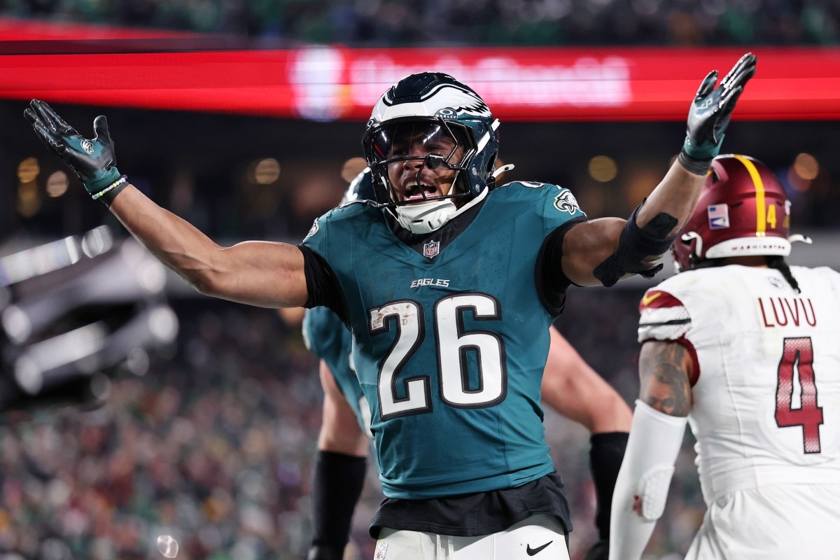 Saquon Barkley Earns National Award As Eagles Hope For Repeat Performance
