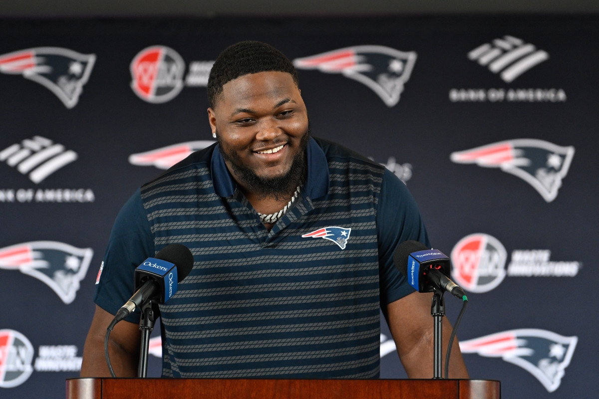Patriots' Defensive Lineman Milton Williams Embraces Physicality of Mike Vrabel's System
