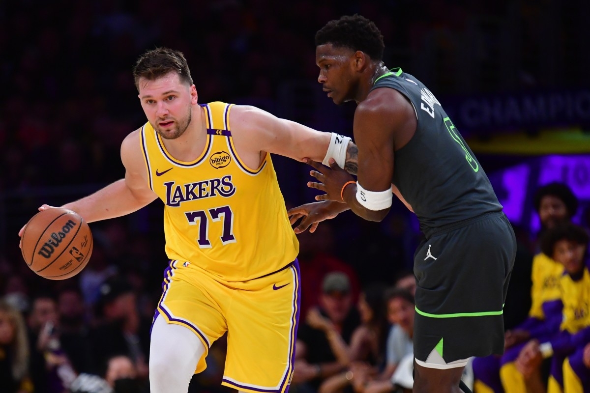 Lakers Face 'Pressure' to Make Big Moves Around Luka Doncic
