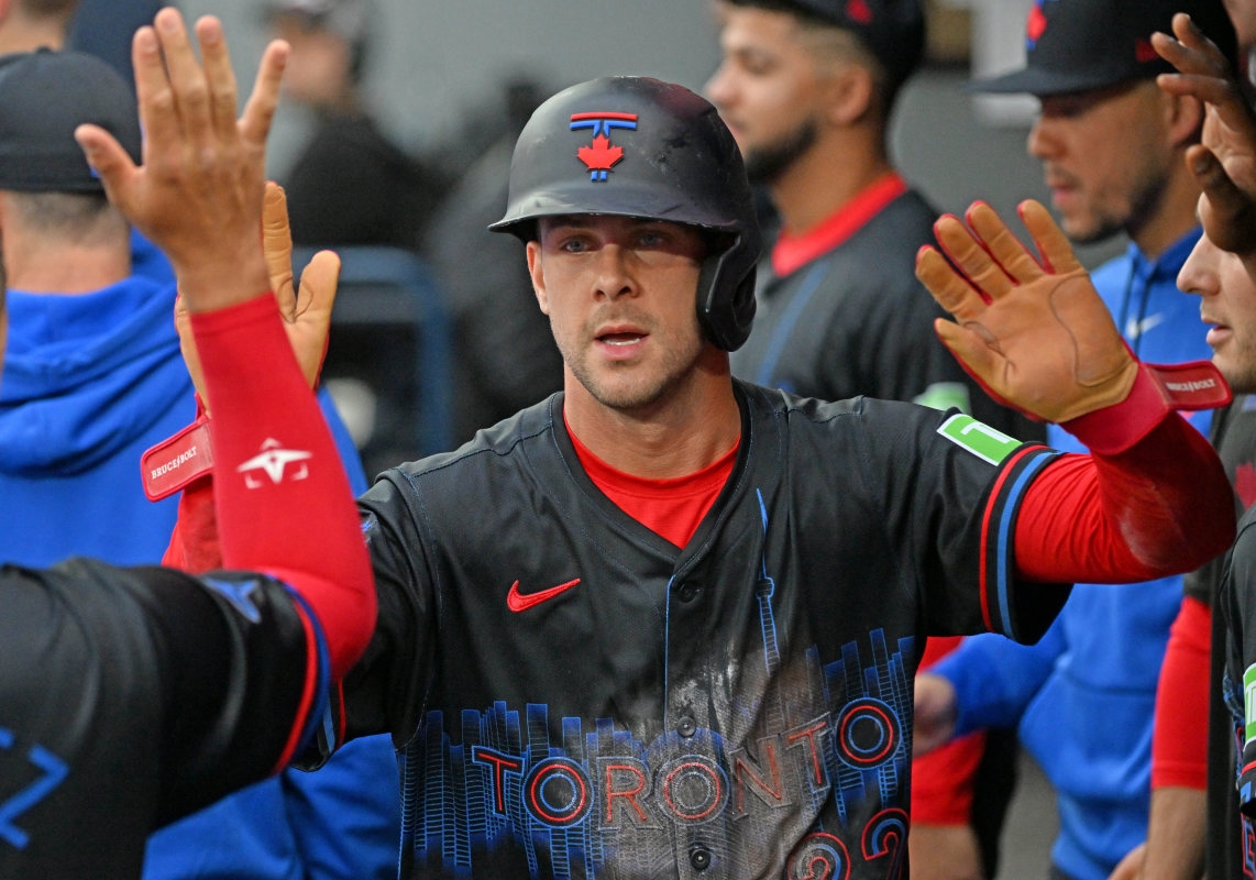 Blue Jays Announce Ernie Clement News After Leaving Cardinals Game