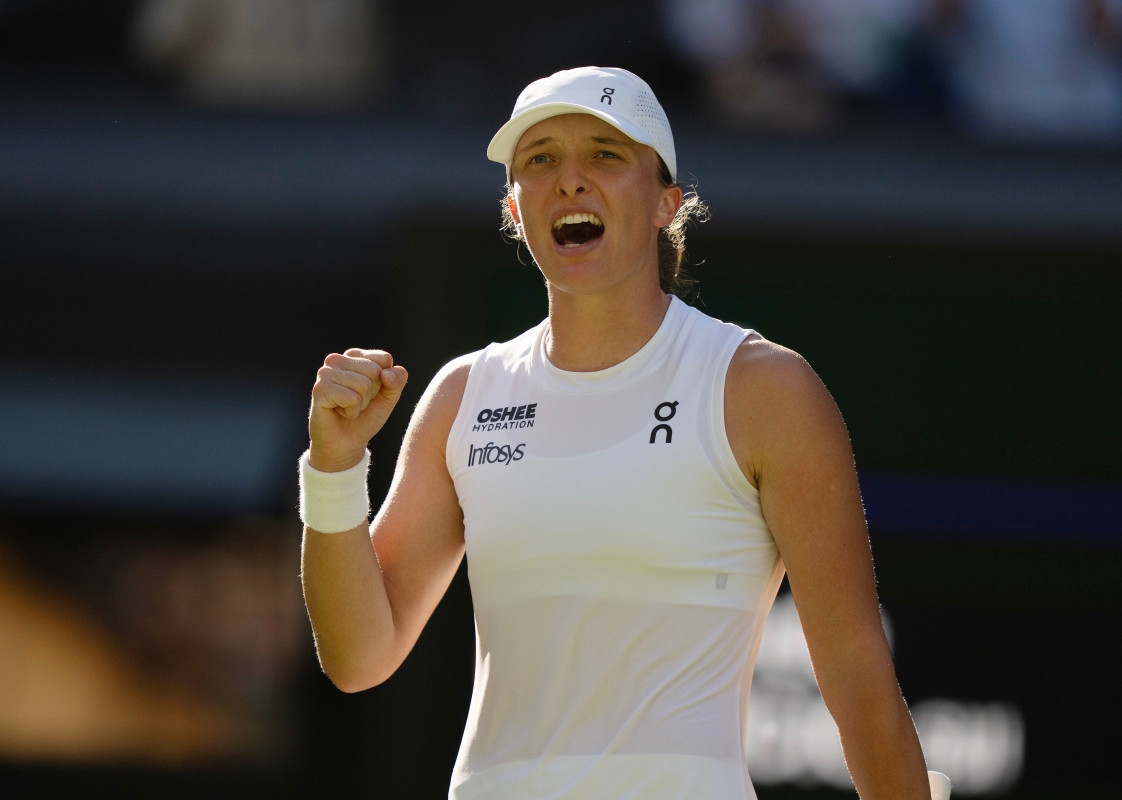 Coco Gauff Has Clear Message for Iga Swiatek After Wimbledon Win