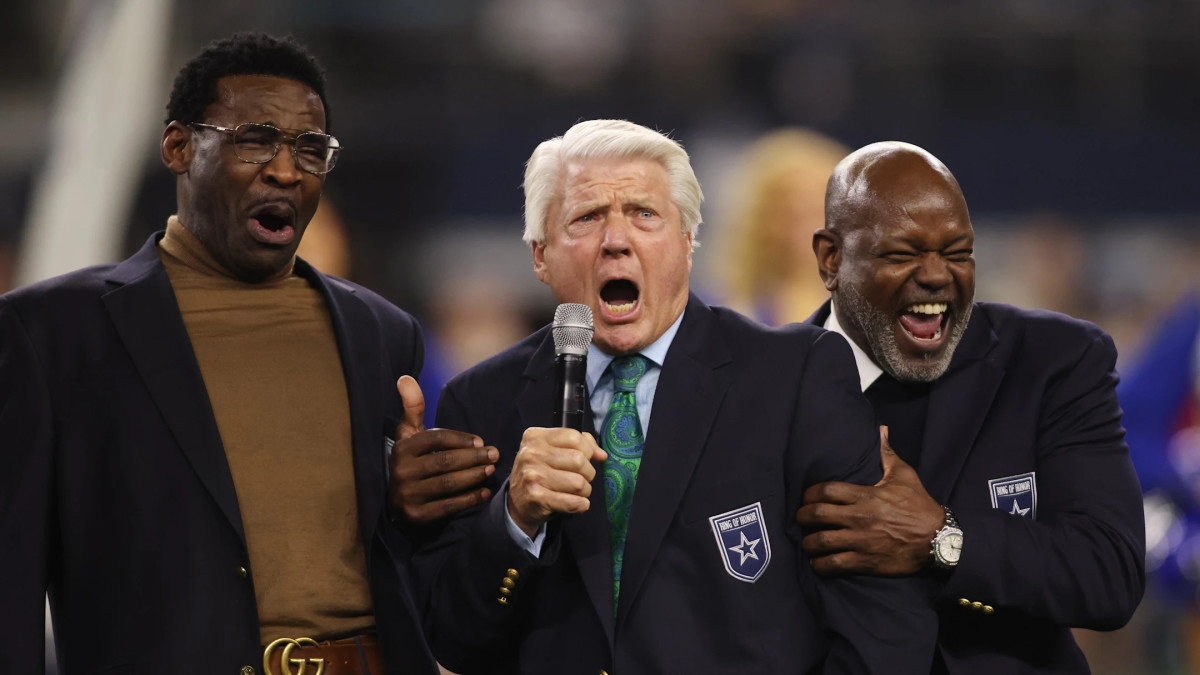 Schottenheimer Reaches Out to Cowboys Legends To 'Celebrate Tradition'