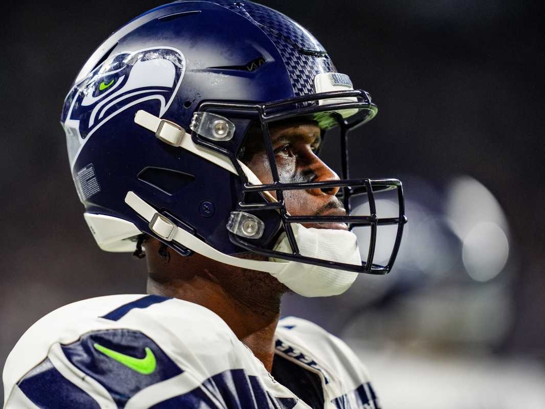 Geno Smith Sets Expectations for 3 Raiders Rookies