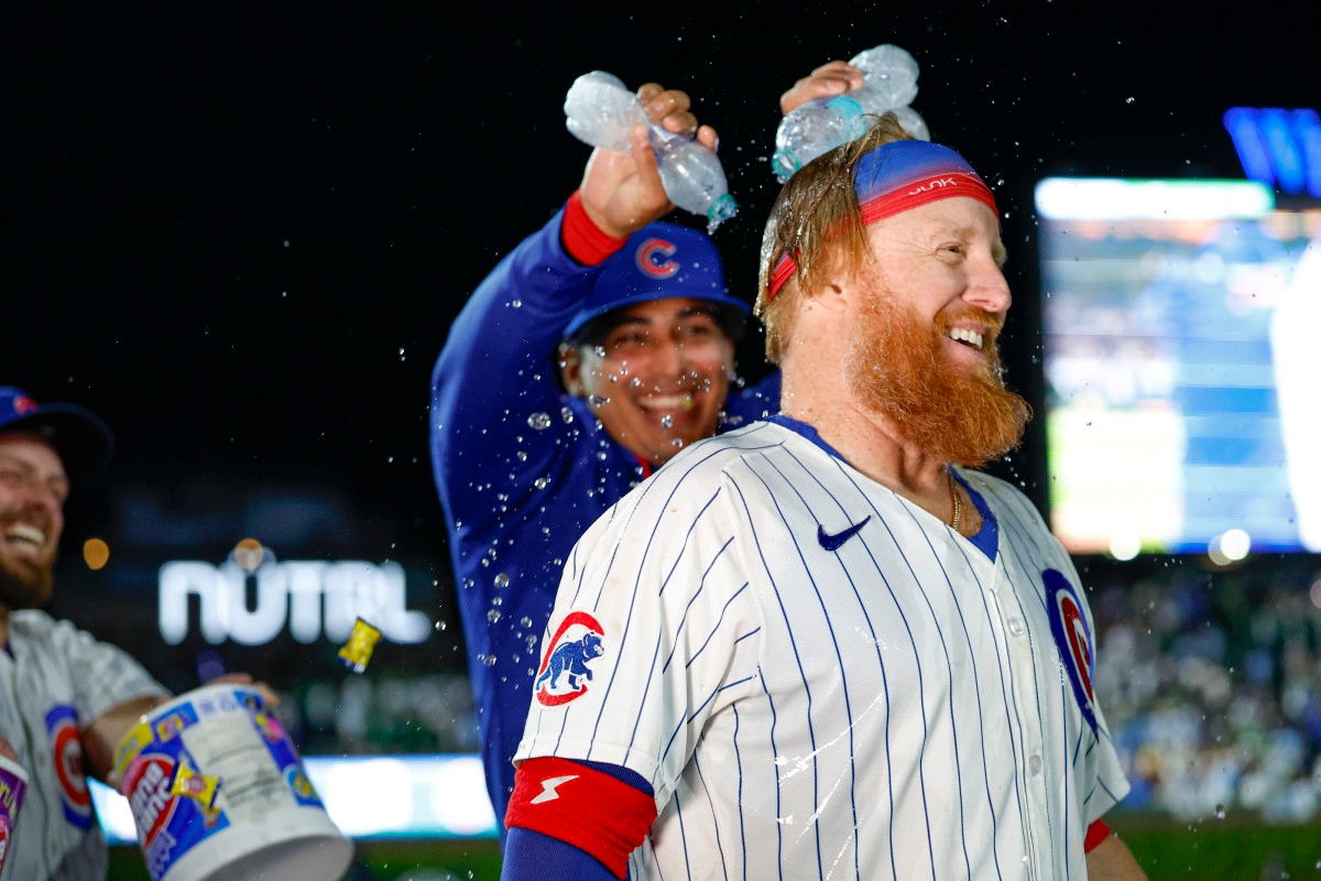 Cubs' Hoerner Raves About Justin Turner's On, Off-Field Impact