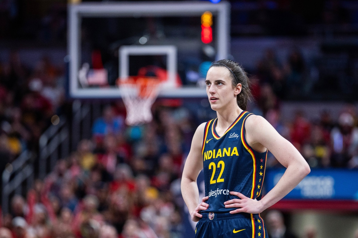 Caitlin Clark Bracing for Tough Situation After Return From Injury
