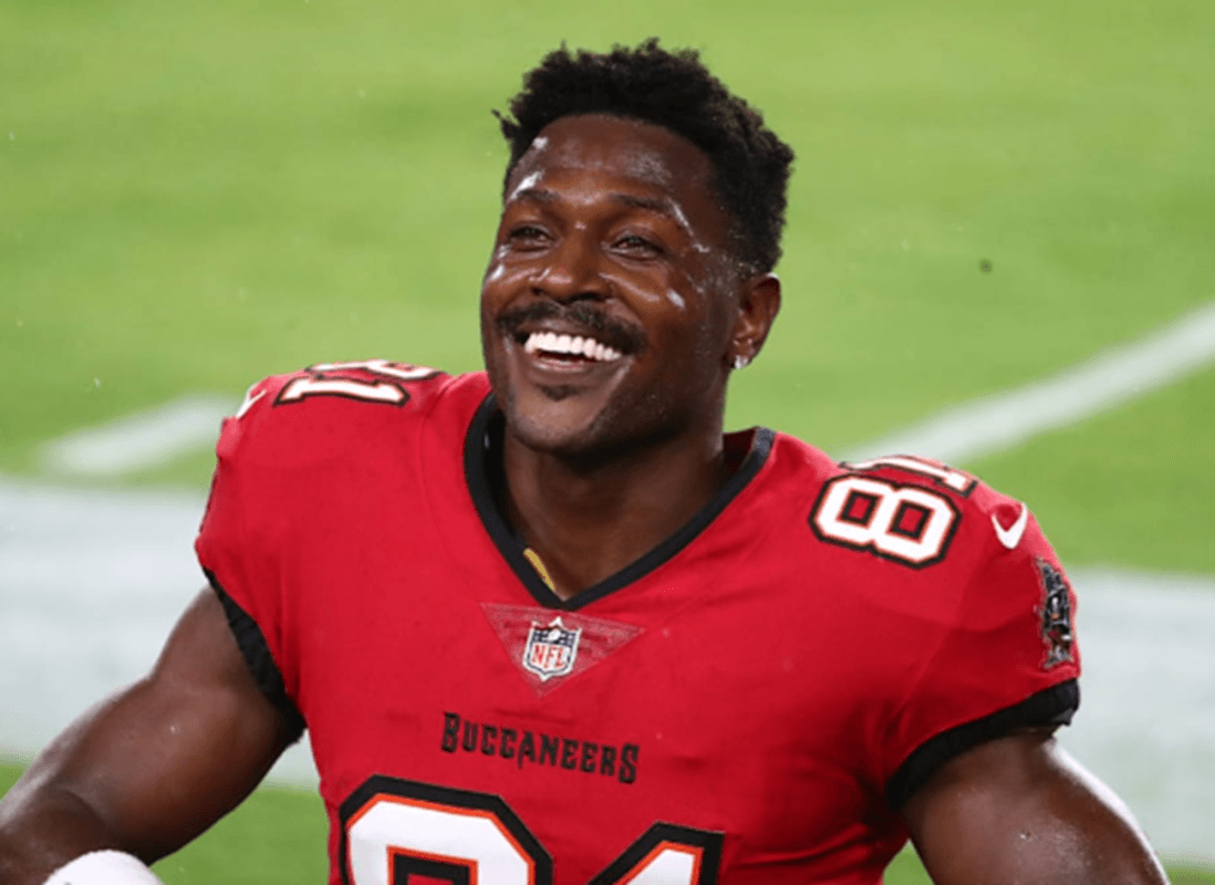 Antonio Brown Responds To Attempted Murder Charge With New Statement and Bicycle Ride Video