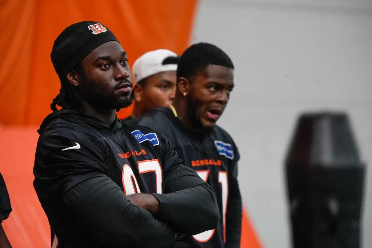 Bengals Rookie Questions Team's Motivation in Contract Dispute