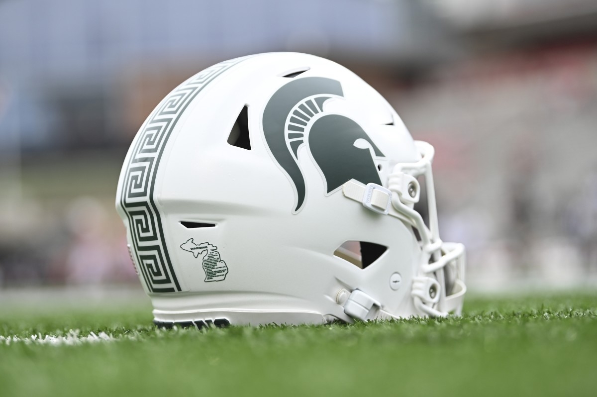 Former Spartan Defensive Back Receives Tampa Bay Minicamp Invite
