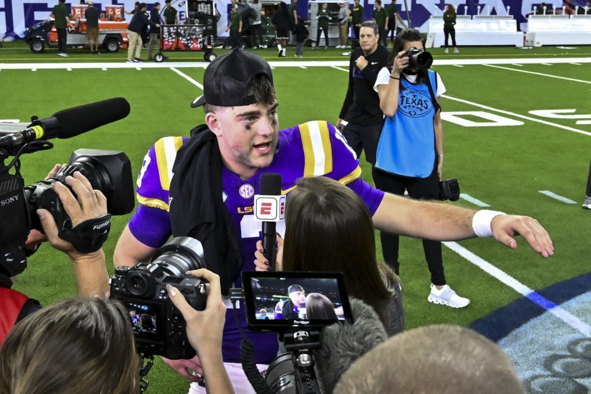 Garrett Nussmeier Wins Hearts With Touching Tribute to Kyren Lacy at SEC Media Days