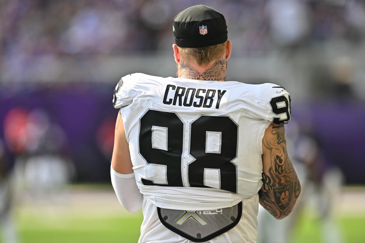 Maxx Crosby Makes Personal Announcement Before Training Camp