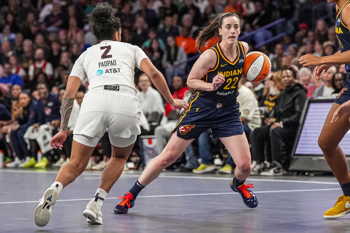 Caitlin Clark's Pass to Fever Teammate During Practice Leaves Fans in Disbelief
