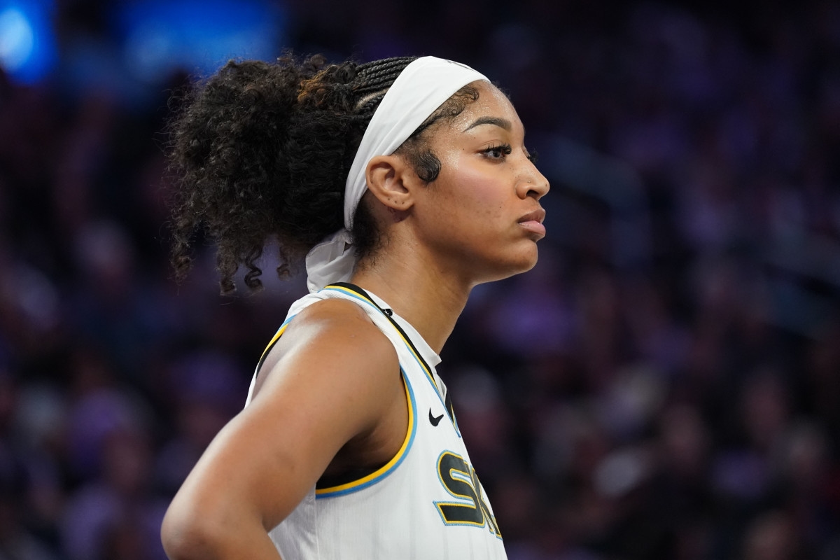 Angel Reese Issues Strong Message After Chicago Sky's Win Over Sparks